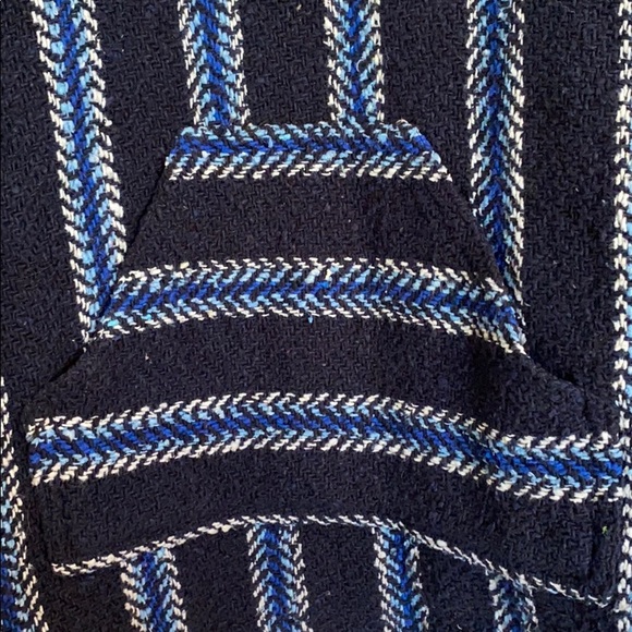 Chunky Blue Poncho Sweater - Picture 4 of 5